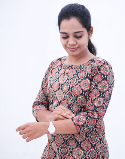 Casual wear (Ajrakh)