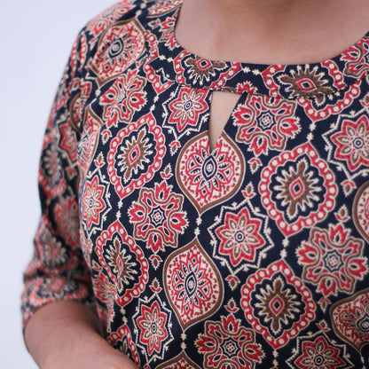 Casual wear (Ajrakh)